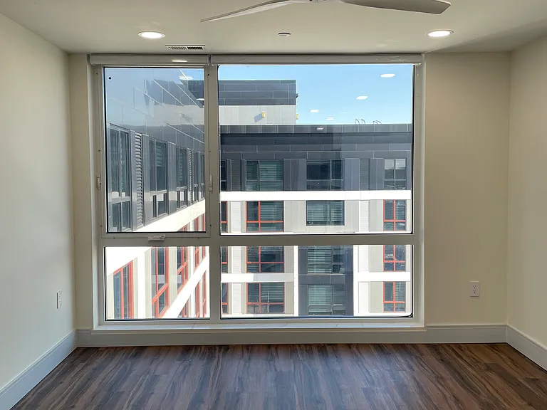 4906 Spruce St #722 — Photo 9
