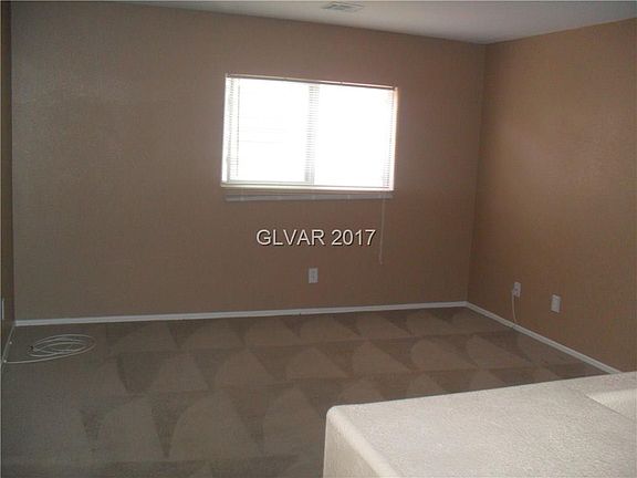 4th image of 4828 Golden Shimmer Ave