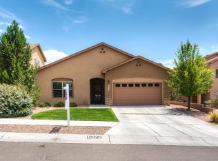 6272 Azaleas Rd NW, Albuquerque, NM 87114
