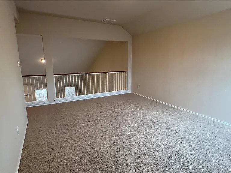 357 Nottingham Loop — Photo 14
