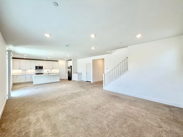 34390 Coconut Cir — Photo 14