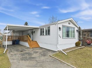 99 Arbour Lake Rd NW #245, Calgary, AB T3G4E4