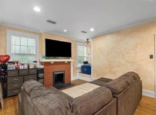 206 6th St #A, Mobile, AL 36611