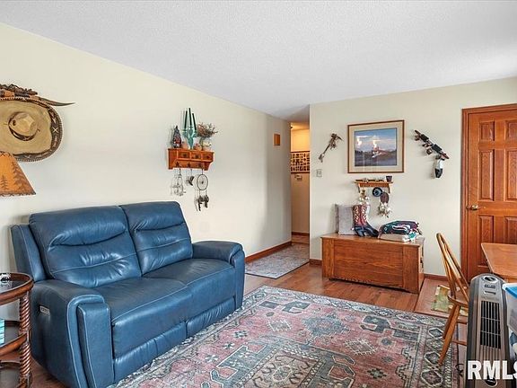 3rd image of 14201 Williamson Rd