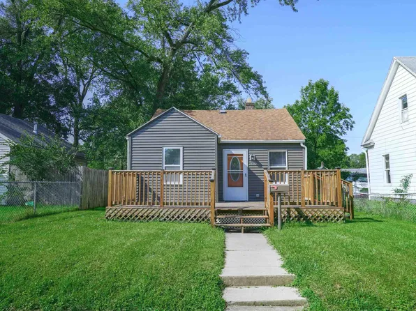 1109 Queen St, South Bend, IN 46616