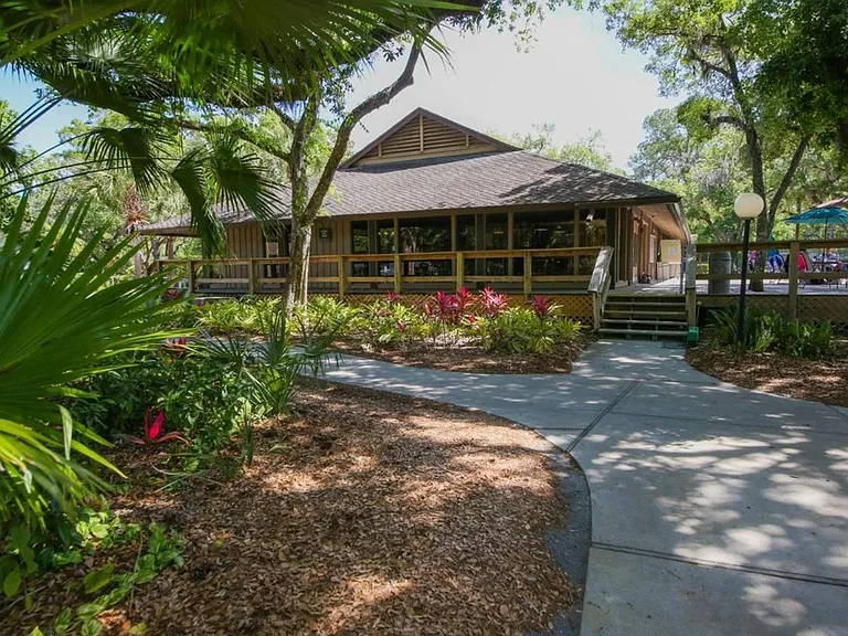 2960 Sandringham Pl — Photo 42