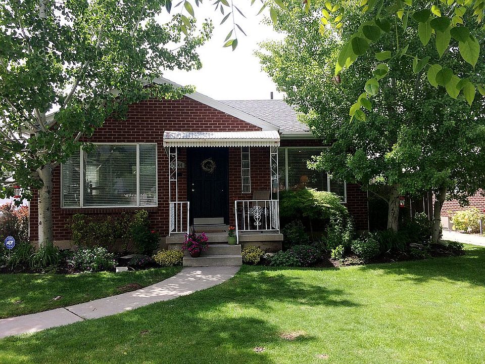 1st image of 2544 S Wellington St
