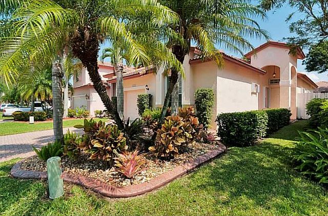 1st image of 19251 NW 12th Mnr