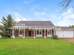 5256 Cheltenham Rd, Florissant, MO 63033