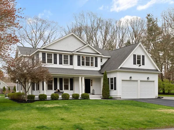 128 Beechnut Rd, Westwood, MA 02090