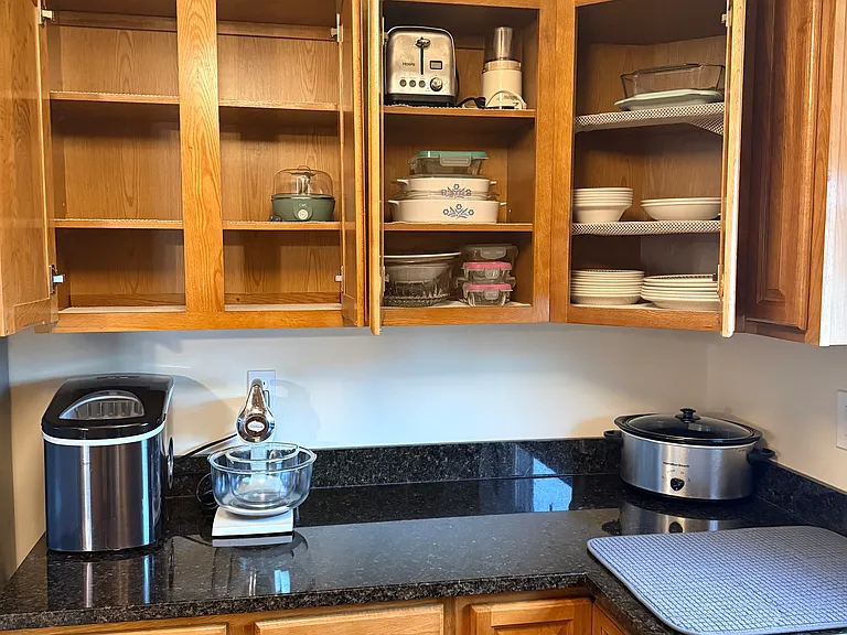 Fully stocked for all your dining needs.