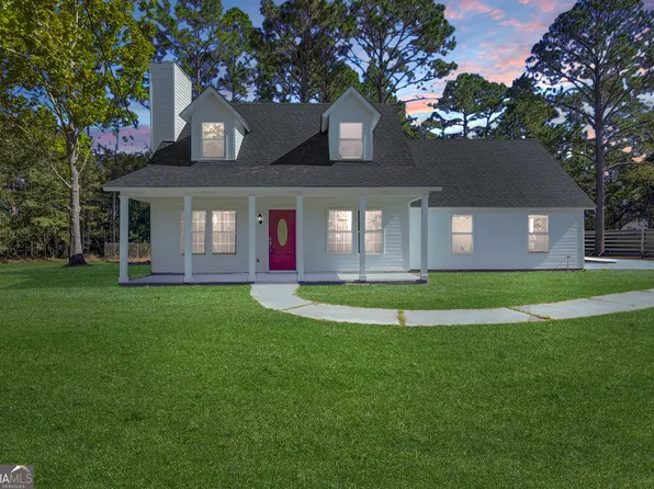 648 Honey Ridge Ln, Hinesville, GA 31313