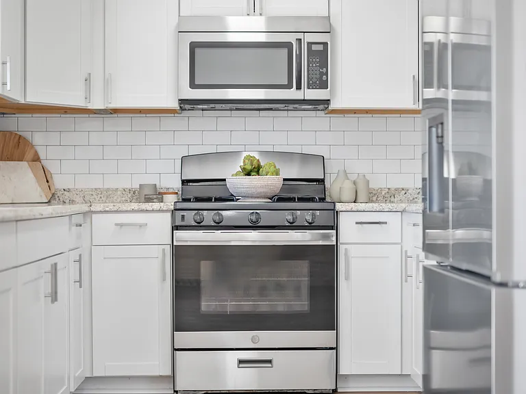 635 M B Martinez St — Photo 7