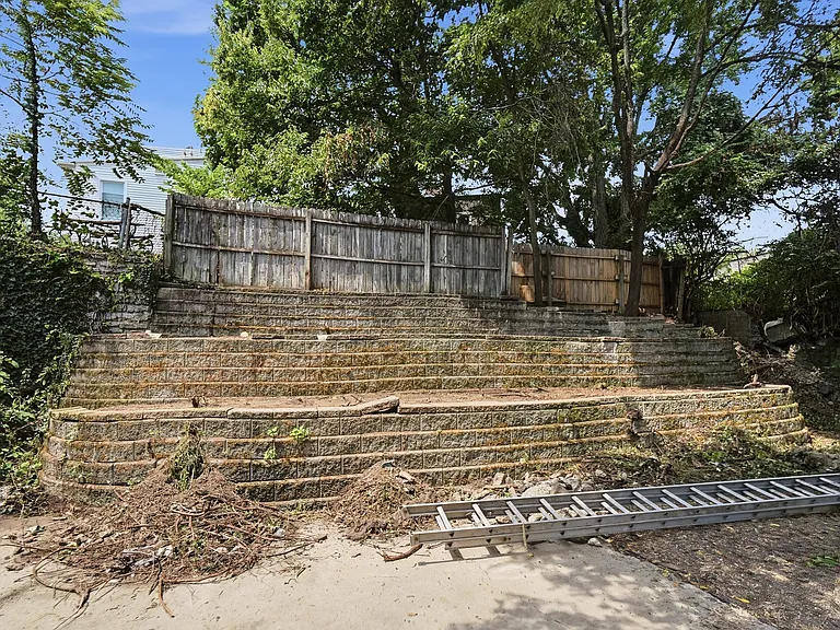 1237 Manss Ave #C — Photo 20