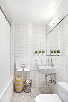 Sold by Stribling | media 23