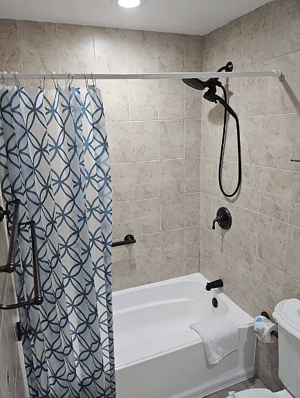 4416 Green Bay Trl — Photo 23