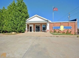 128 N 5th St, Griffin, GA 30223