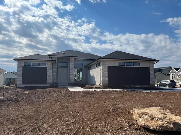 12605 W 170th St, Overland Park, KS 66221