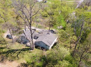135 Ashwood Ln, Anna, IL 62906