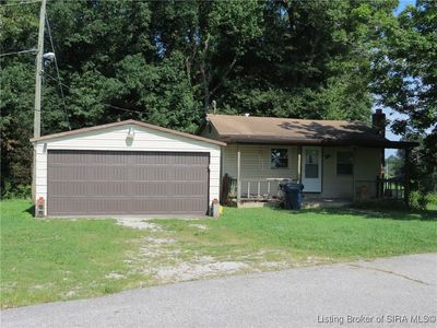 5206 E Elmer Martin Road, Pekin, IN, 47165