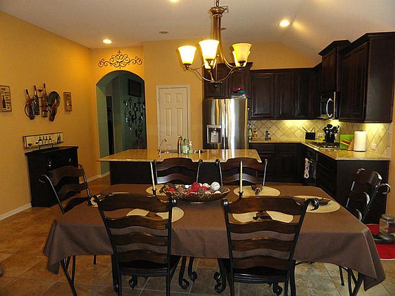 4th image of 2926 Helding Park Ct