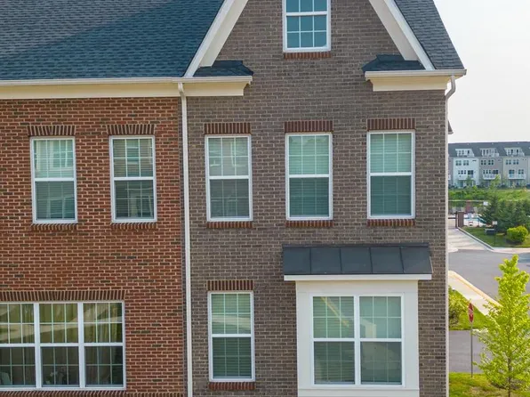 7328 Calico Rock Landing Rd, Beltsville, MD 20705