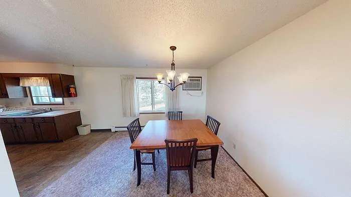 209 N 11th St #4 — Photo 3