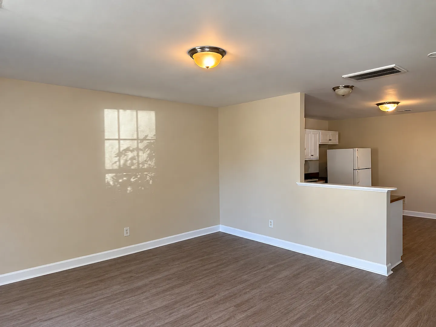 3 bedroom, 2.5 bath Total Electric Condo in Gibsonville — Photo 3