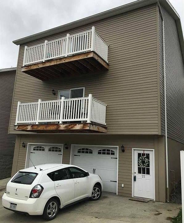 1st image of 21 Tall Grass Ln #17