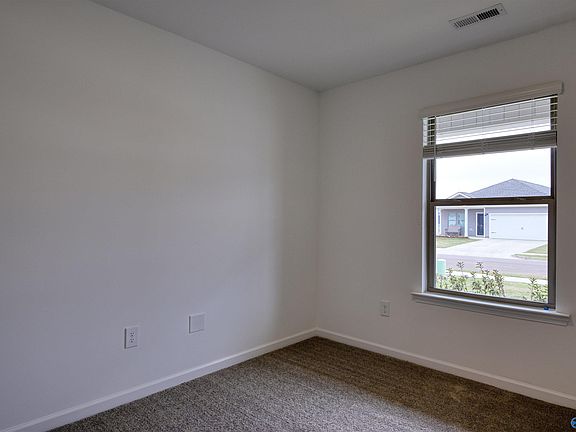 2nd image of 180 Labrador Ln