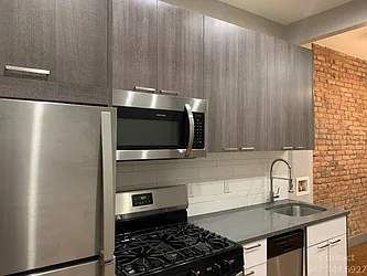 Rented by Evergreen Realty & Investments