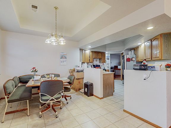 3rd image of 6912 Augusta Hills Dr NE