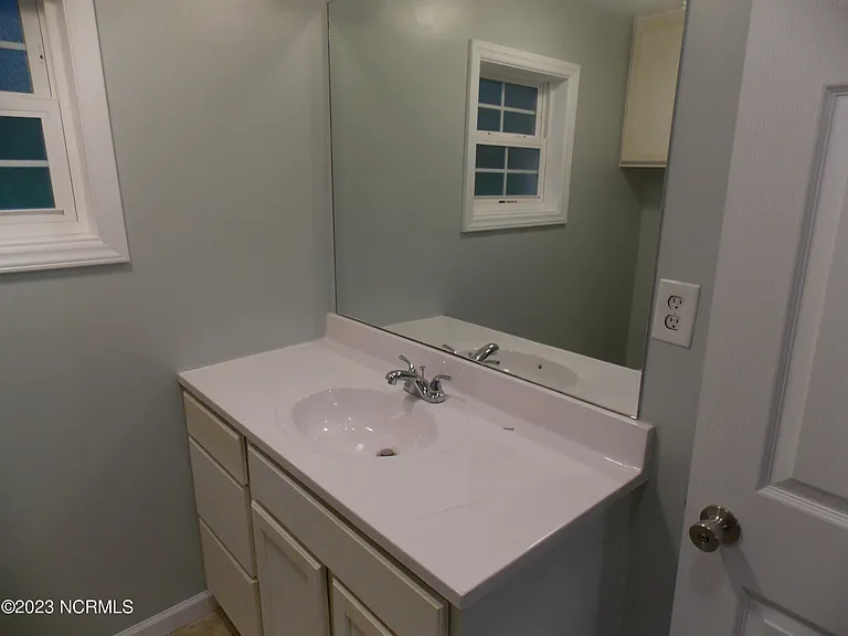 5900 New Bern Hwy — Photo 6