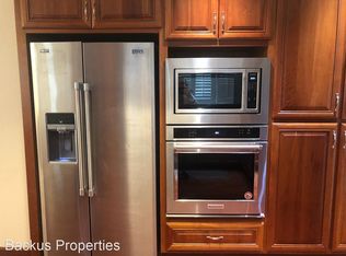 150 E Acacia St, Salinas, CA 93901