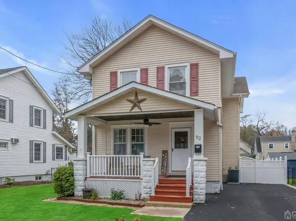 52 Charles St, Metuchen, NJ 08840
