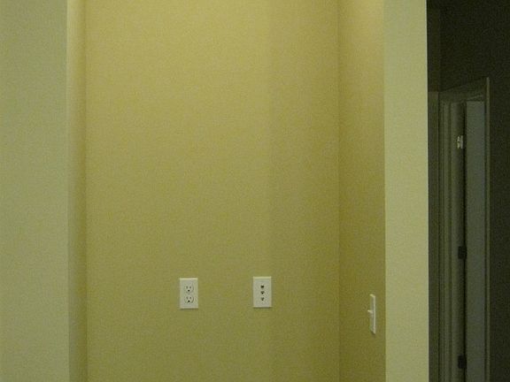 3rd image of 944 Discovery Cir NE Unit 414
