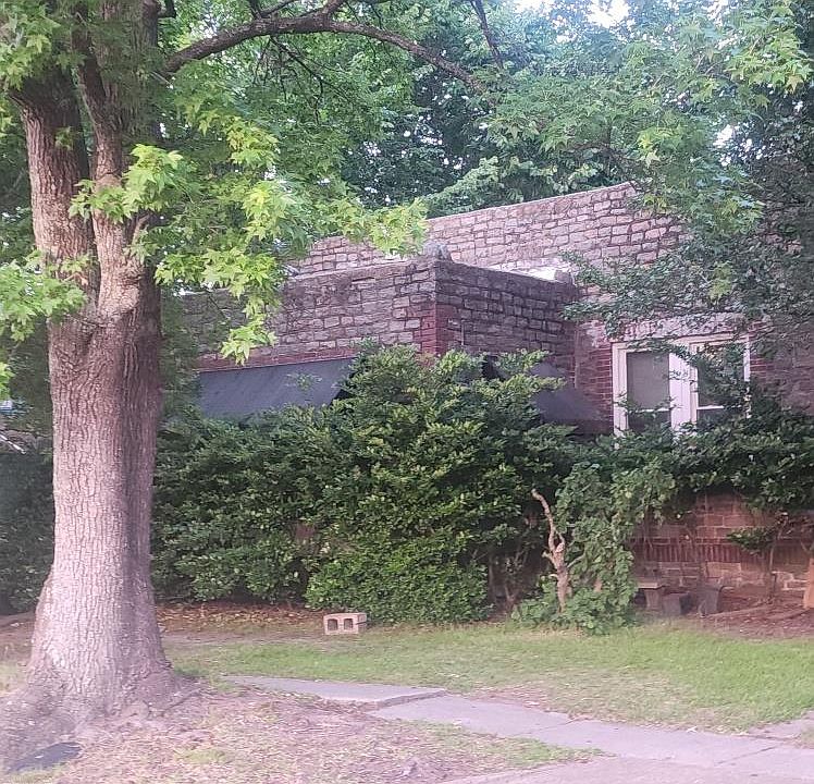 1st image of 68 Gillis Rd