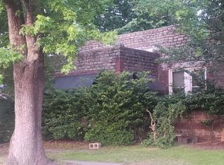 68 Gillis Rd, Portsmouth, VA 23702