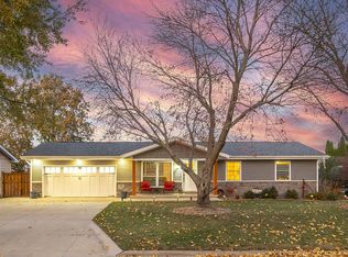 204 Ridge Rd, Williamsburg, IA 52361