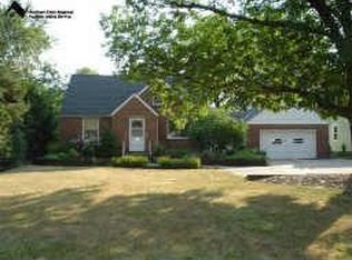 844 Worden Rd, Wickliffe, OH 44092