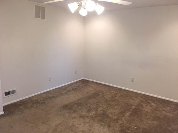 5th image of 250 Drexel Dr
