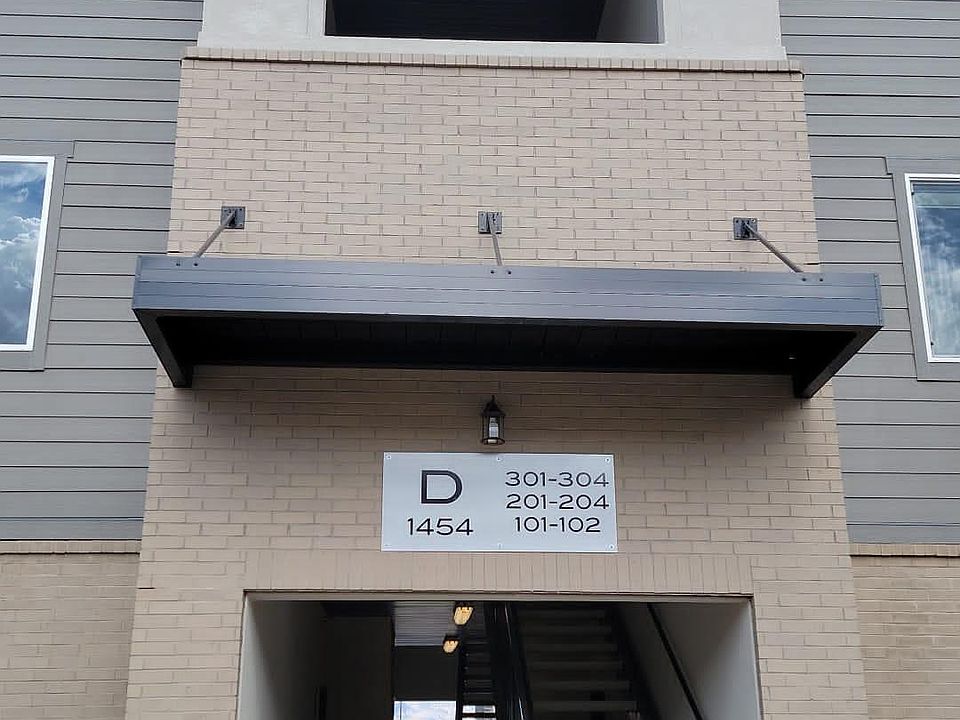 1st image of 1454 N 3790 W #D204