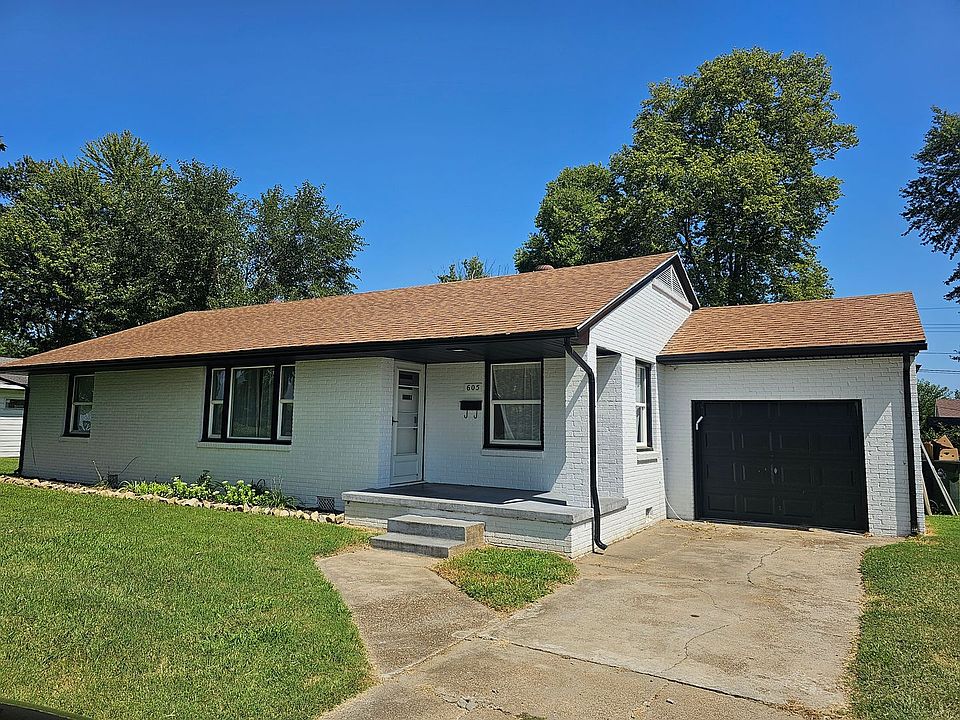 1st image of 605 Daniels Ln