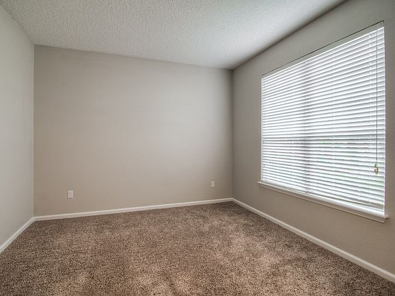 3rd image of 16380 Bamboo Bluff Ct