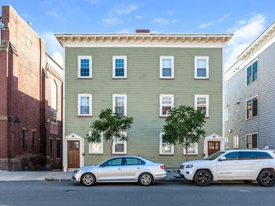 66 High St APT 1, Boston, MA, 02129
