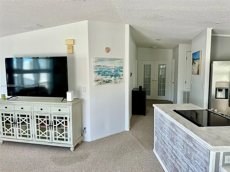 72 Ocean Dr — Photo 11