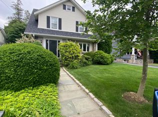 621 Lorraine St, Mamaroneck, NY 10543