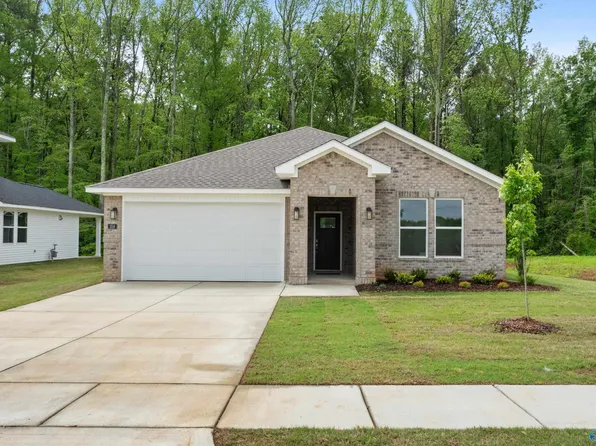 218 Hibiscus Dr, Hazel Green, AL 35750