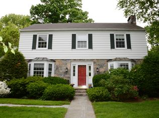 261 Hamilton Avenue, Glen Rock, NJ 07452