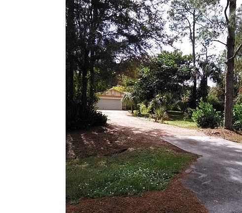 3rd image of 5130 Coral Wood Dr